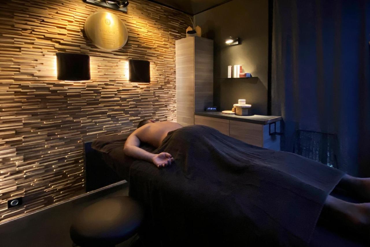 Le Domaine Des Pres Verts Suites & Chambres Avec Jacuzzi Privatif Jouey Eksteriør billede