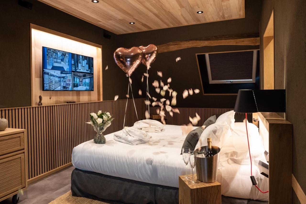 Le Domaine Des Pres Verts Suites & Chambres Avec Jacuzzi Privatif Jouey Eksteriør billede