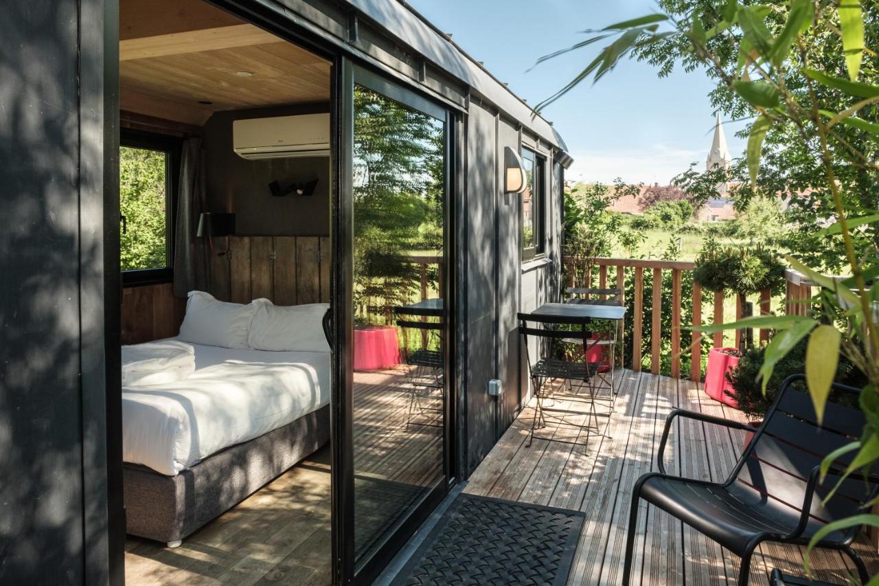 Le Domaine Des Pres Verts Suites & Chambres Avec Jacuzzi Privatif Jouey Eksteriør billede