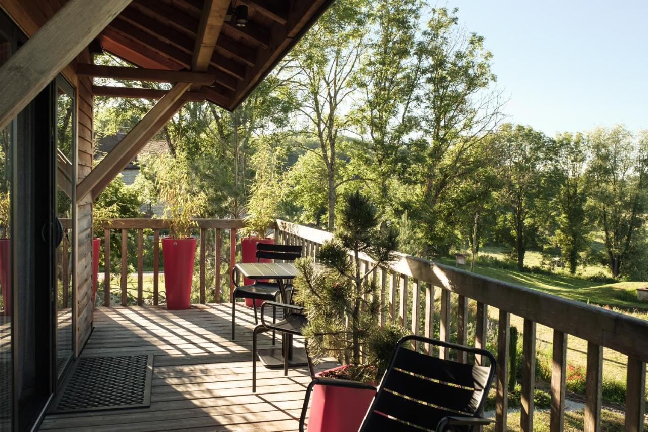 Le Domaine Des Pres Verts Suites & Chambres Avec Jacuzzi Privatif Jouey Eksteriør billede