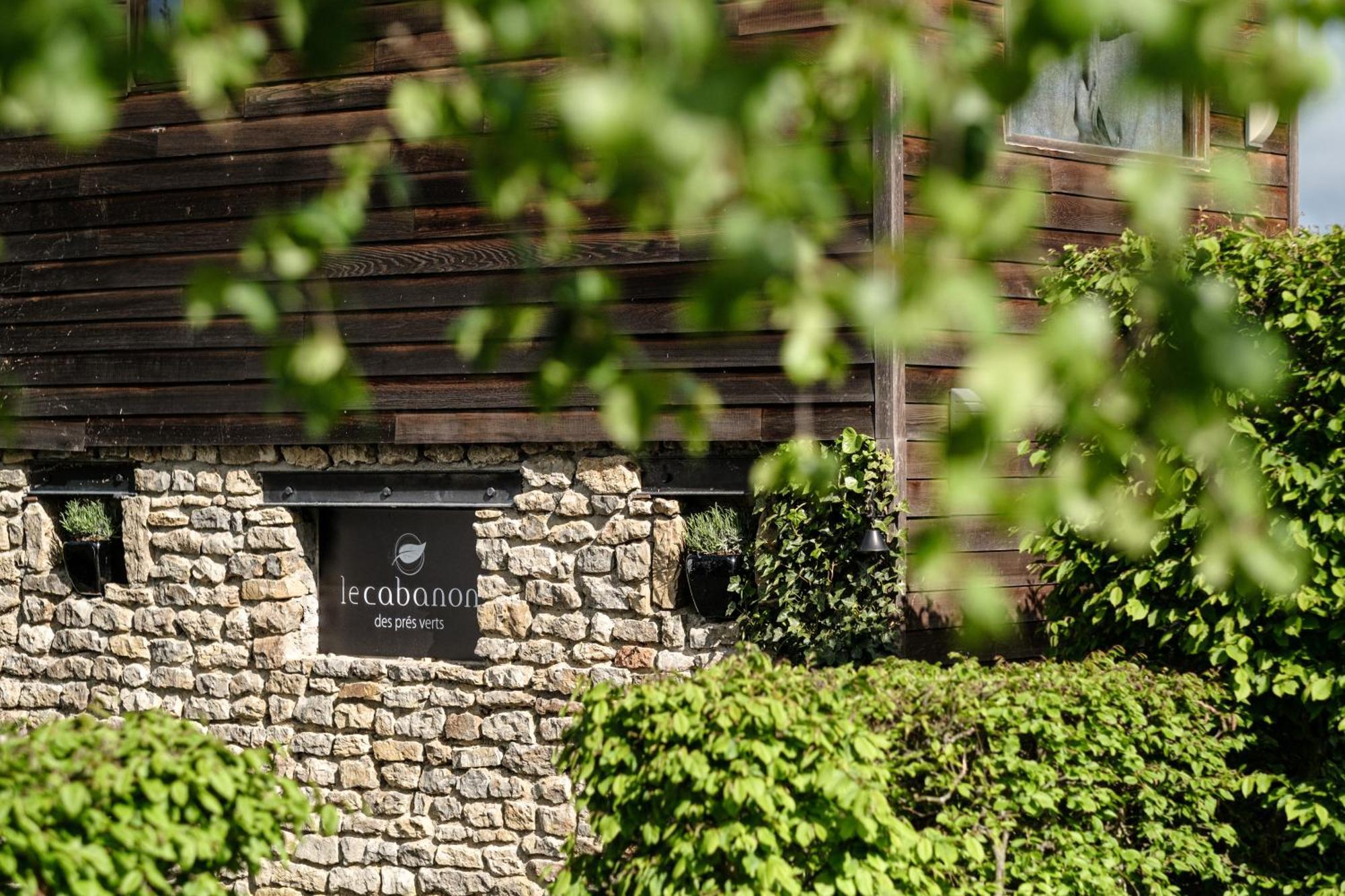 Le Domaine Des Pres Verts Suites & Chambres Avec Jacuzzi Privatif Jouey Værelse billede